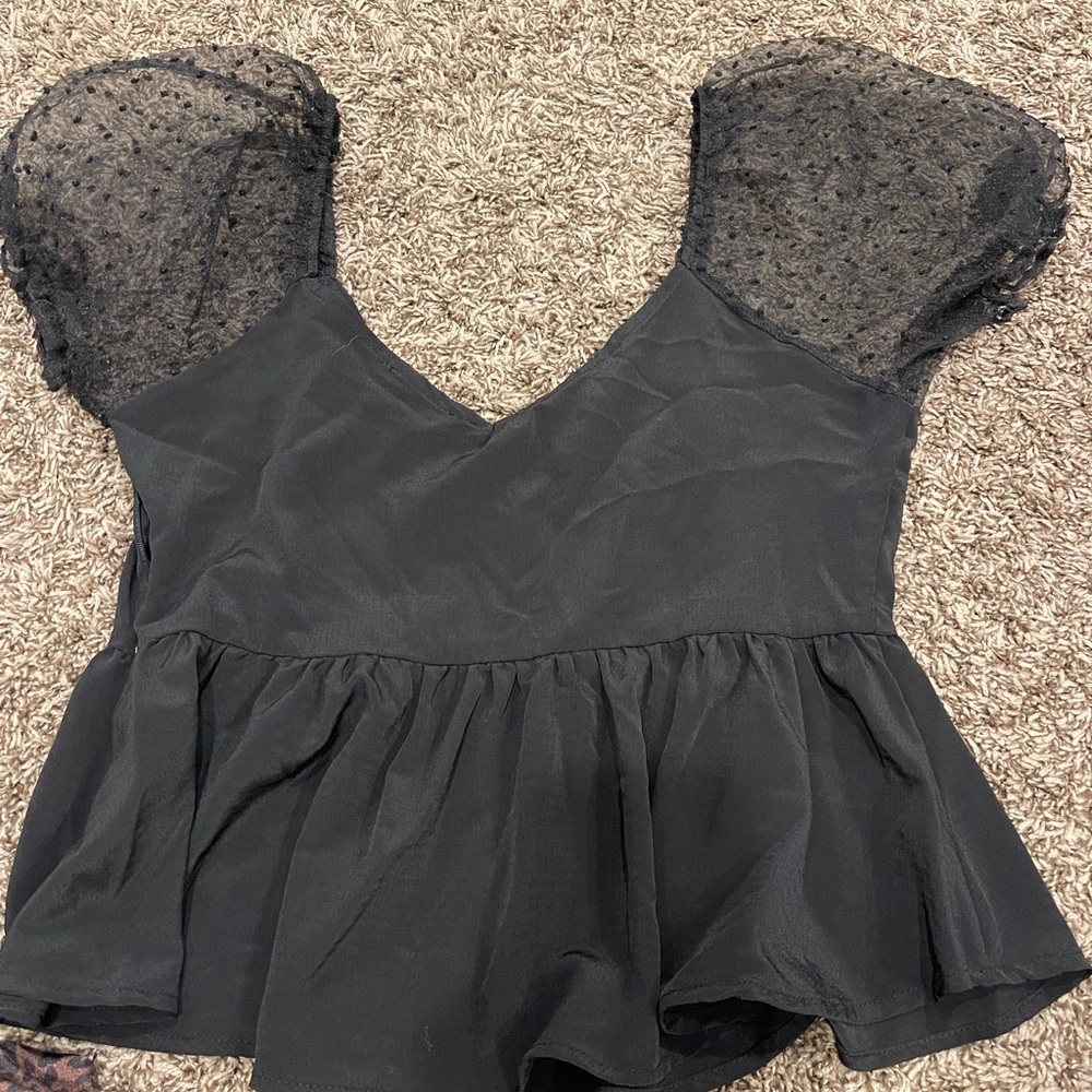 Francesca’s cropped top